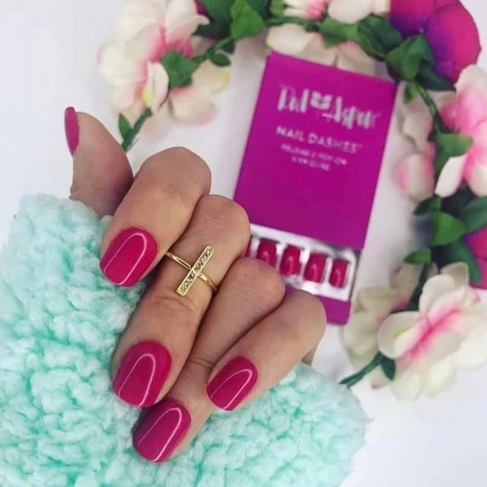 NIB Red Aspen Bea’s Garden Romance Nail Dashes